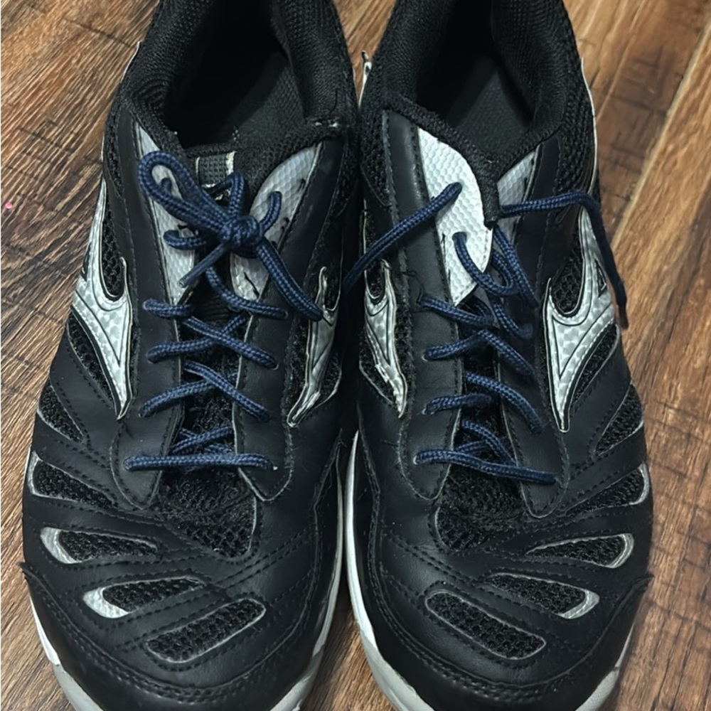 Women’s Volleyball Shoes